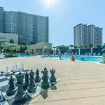 Emerald Beach 1035